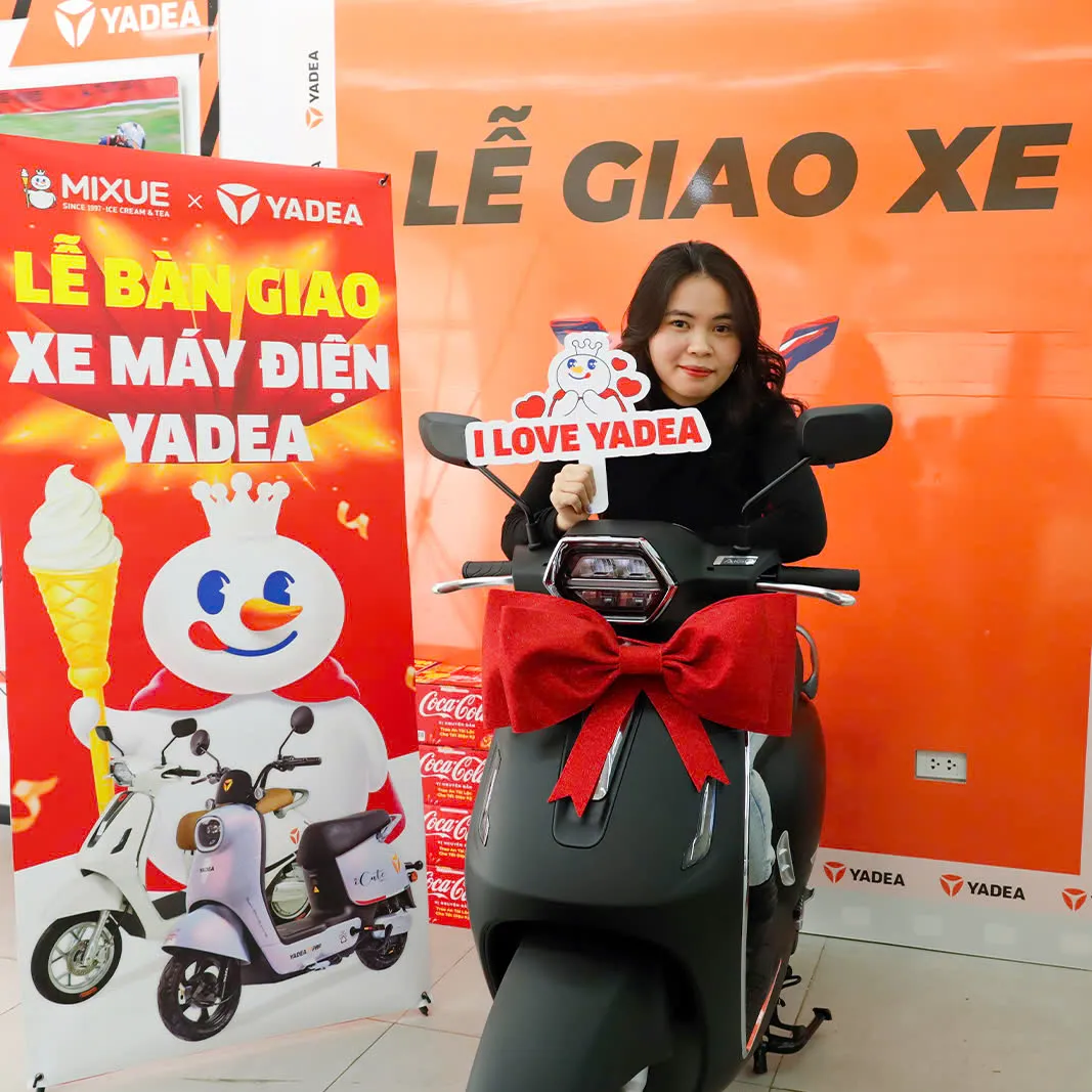 Trúng Thưởng Xe Máy Điện Yadea1 YADEA x MIXUE: Chúc Mừng Khách Hàng May Mắn Trúng Thưởng Xe Máy Điện Yadea!